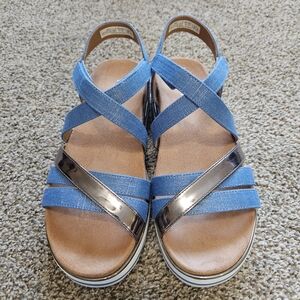 Vionic Kellyn Wedge Sandals